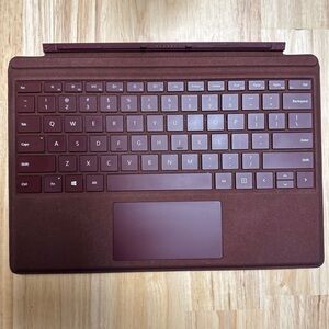 Surface pro Burgundy keyboard